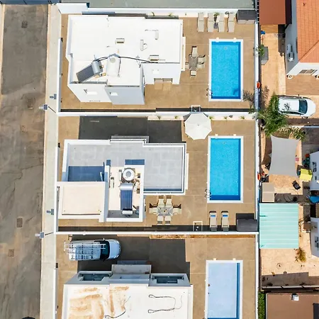 빌라 Seabreeze Chloe By Ezoria