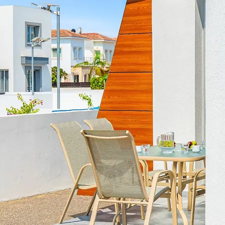 Seabreeze Chloe By Ezoria Villa *