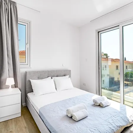Villa Harmony By Ezoria Villas פרוטאראס
