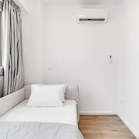 Seabreeze Chloe By Ezoria Villa *