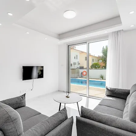 Villa Harmony By Ezoria Villas * Protaras